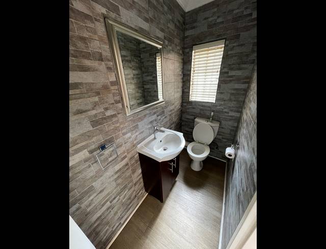 2 bed property to rent in EQUESTRIA